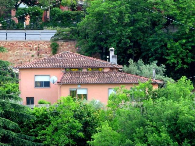 Case e ville in vendita di 310 m² in Via Corta di Serripola, 2
