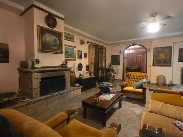 Case e ville in vendita di 310 m² in Via Capo di fiume, 1