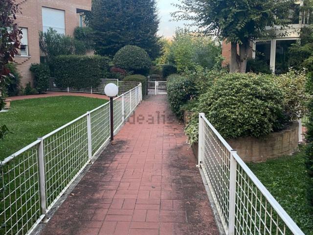 Case e ville in vendita di 310 m² in Via Domenico Cimarosa