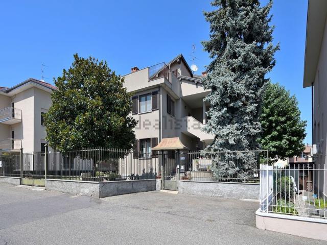 Case e ville in vendita di 310 m² in Via Massimo D&apos Azeglio