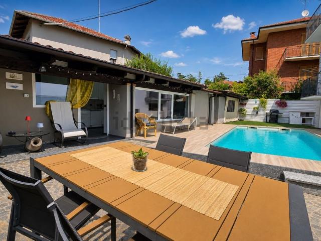 Case e ville in vendita di 312 m² in Via dell&apos Arazzeria