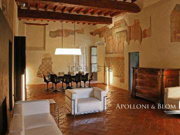 Case e ville in vendita di 313 m² in Via dei Calzaiuoli