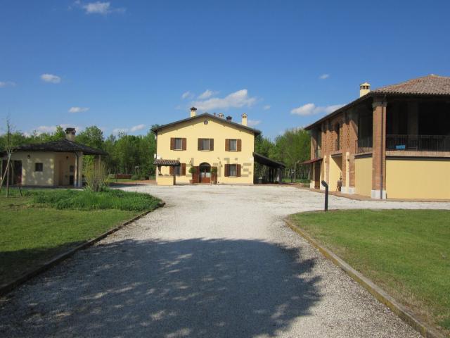 Case e ville in vendita di 313 m² in Via Saletto