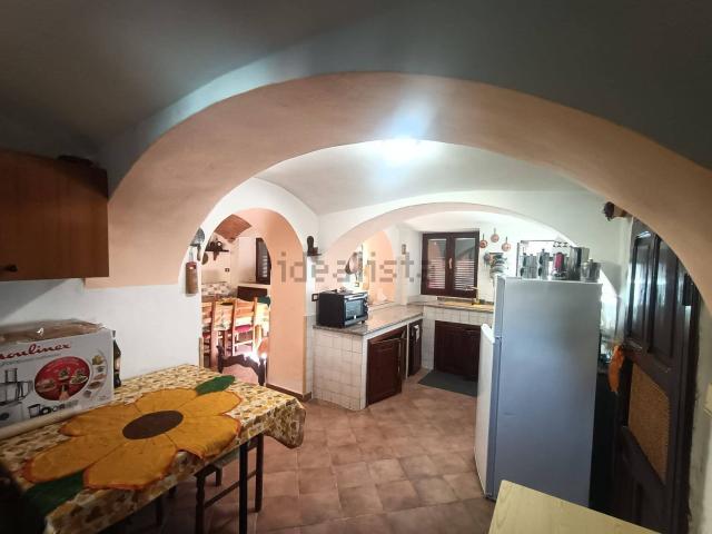 Case e ville in vendita di 313 m² in Piazza del Torchio, 7