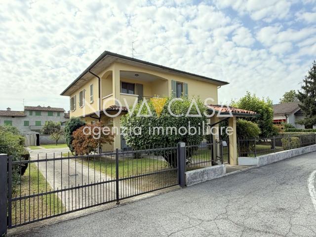 Case e ville in vendita di 314 m²
