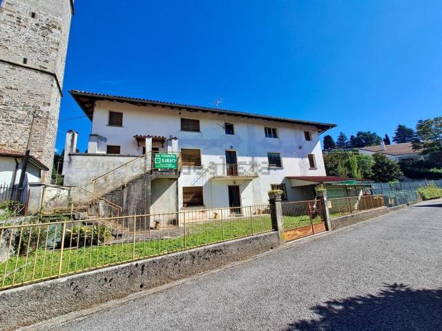 Case e ville in vendita di 314 m² in Via Centa San Michele, 1