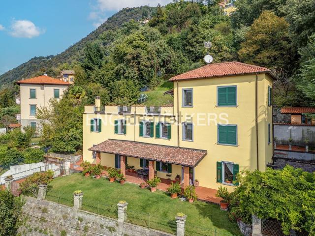 Case e ville in vendita di 314 m²