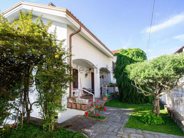 Case e ville in vendita di 314 m² in Via XX Settembre, 2