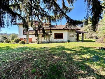 Case e ville in vendita di 314 m² in Strada Cenasco