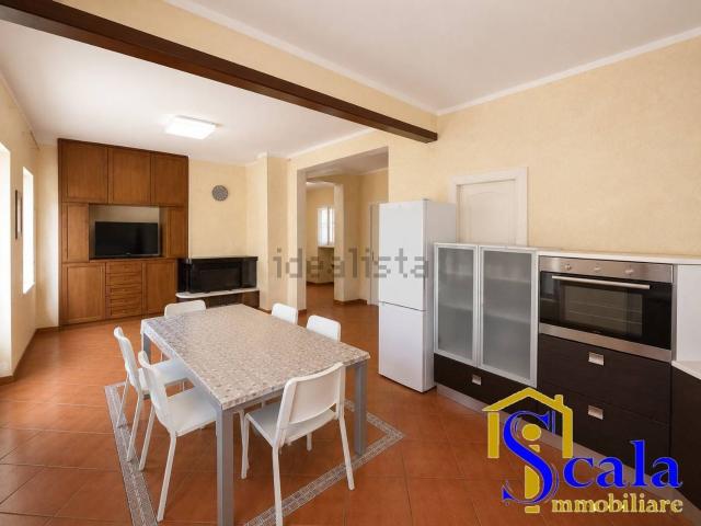 Case e ville in vendita di 315 m²