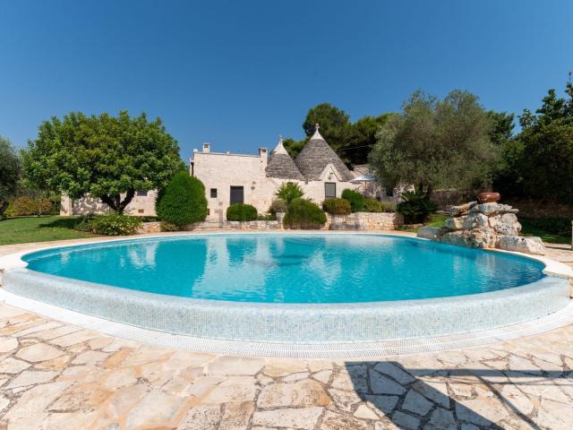 Case e ville in vendita di 315 m² in Contrada Calongo