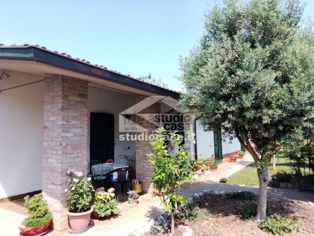 Case e ville in vendita di 316 m²