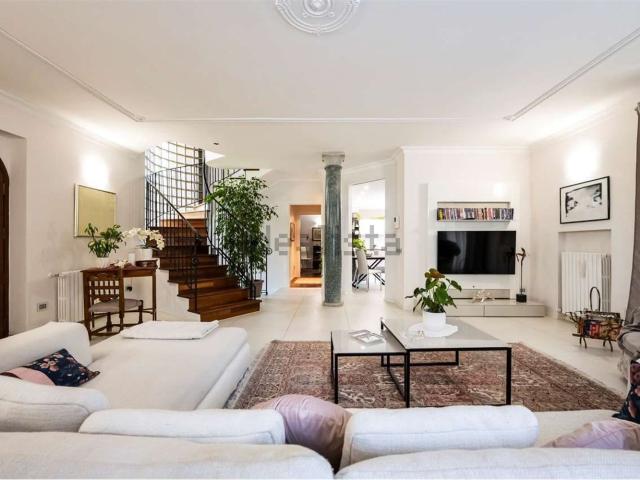 Case e ville in vendita di 316 m²