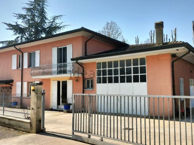 Case e ville in vendita di 317 m²