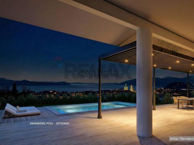 Case e ville in vendita di 321 m² in Via Luigi Zappelli
