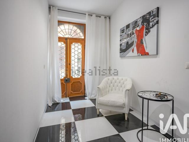 Case e ville in vendita di 321 m² in Via Tito Minniti