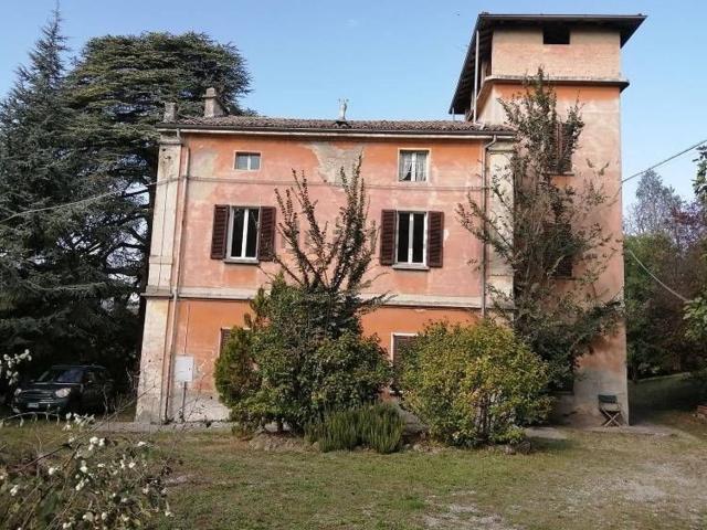 Case e ville in vendita di 322 m²