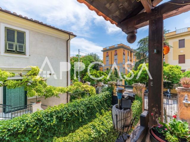 Case e ville in vendita di 324 m² in Via Archiano, 5