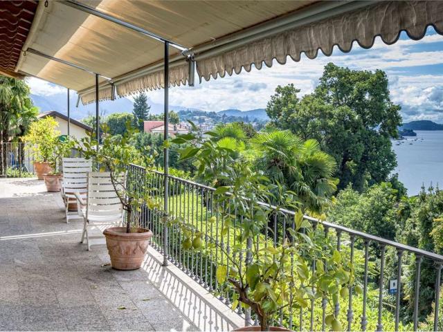 Case e ville in vendita di 324 m² in Via del Buon Rimedio