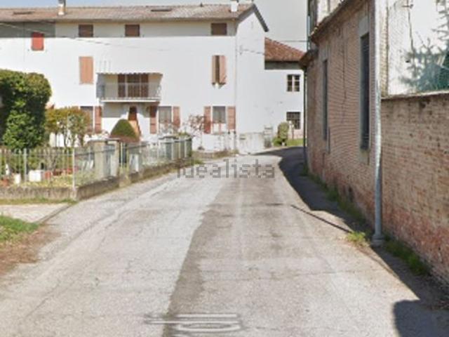 Case e ville in vendita di 325 m² in Via Verdi