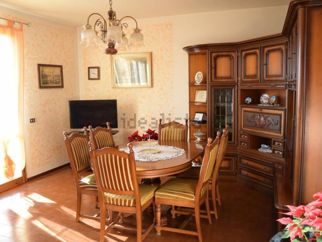 Case e ville in vendita di 325 m² in Via XXIV Maggio, 140