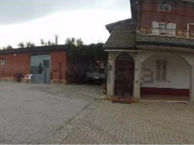 Case e ville in vendita di 325 m² in Contrada Poggio