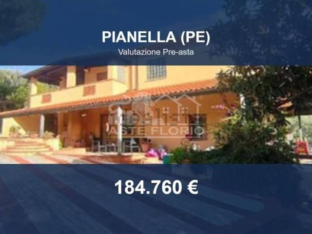 Case e ville in vendita di 328 m² in Contrada Vallerio