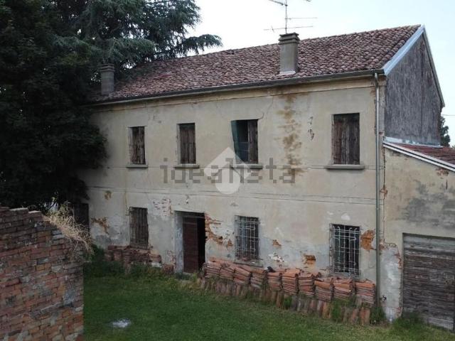 Case e ville in vendita di 328 m² in Strada Comunale Fornace, 22