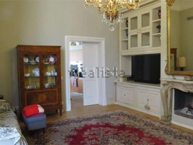 Case e ville in vendita di 330 m²