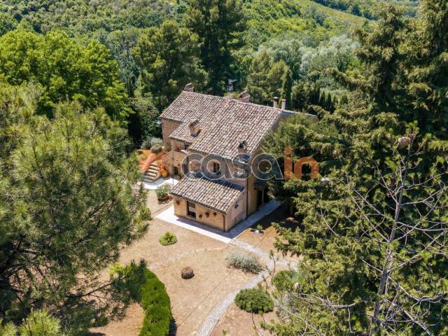 Case e ville in vendita di 330 m² in Via Santa Caterina, 2