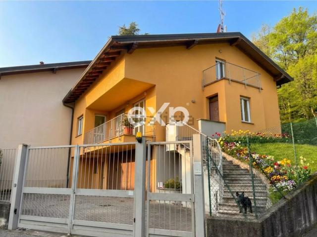Case e ville in vendita di 332 m²