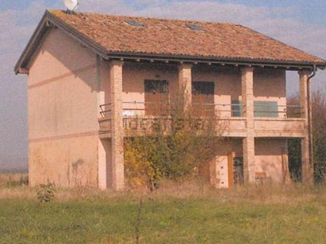 Case e ville in vendita di 333 m² in Via Brusantina