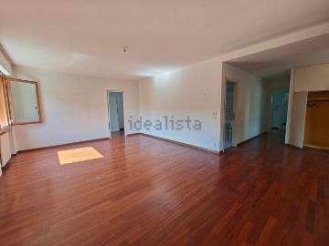 Case e ville in vendita di 334 m²