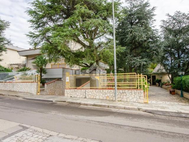 Case e ville in vendita di 339 m² in Via Lamie di Fatalone, 25