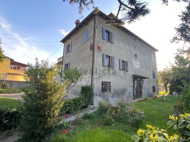 Case e ville in vendita di 340 m²