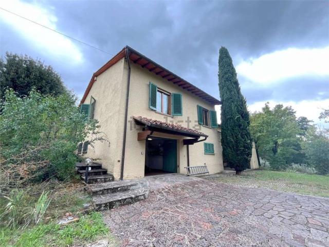 Case e ville in vendita di 340 m²