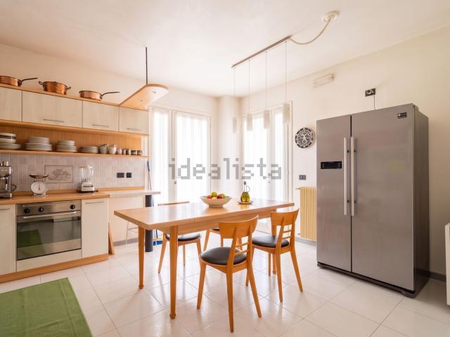 Case e ville in vendita di 340 m²