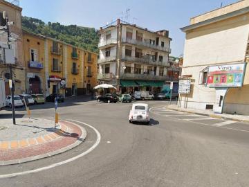 Case e ville in vendita di 340 m² in Via Carlo Tramontano