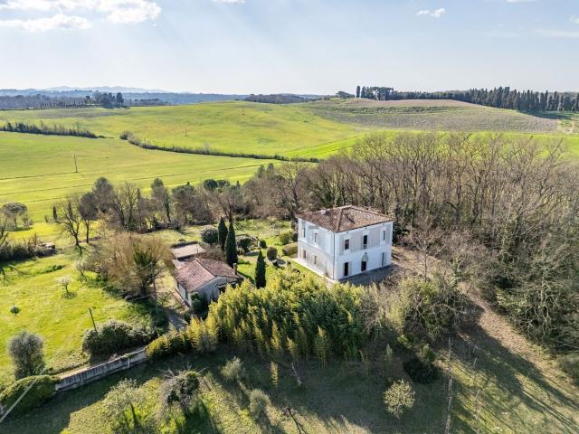 Case e ville in vendita di 340 m² in Via di Valle