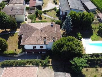 Case e ville in vendita di 340 m² in Via Piave