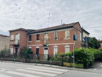 Case e ville in vendita di 340 m² in Via Romana Aponense, 72