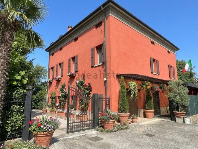 Case e ville in vendita di 340 m² in Strada Nazionale Canaletto Sud