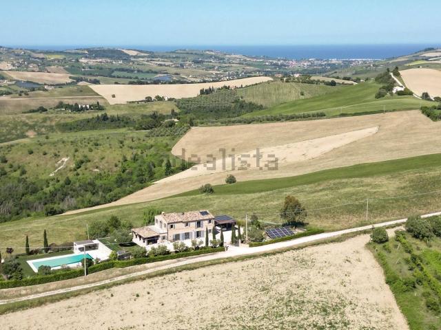 Case e ville in vendita di 340 m² in Strada San Michele Cancello