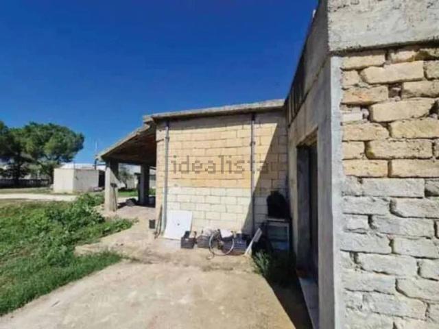 Case e ville in vendita di 3413 m² in Contrada Fossa Nera SNC