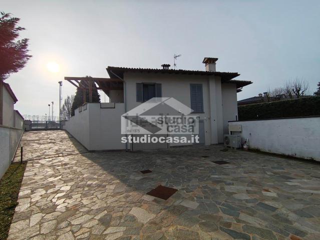 Case e ville in vendita di 341 m²