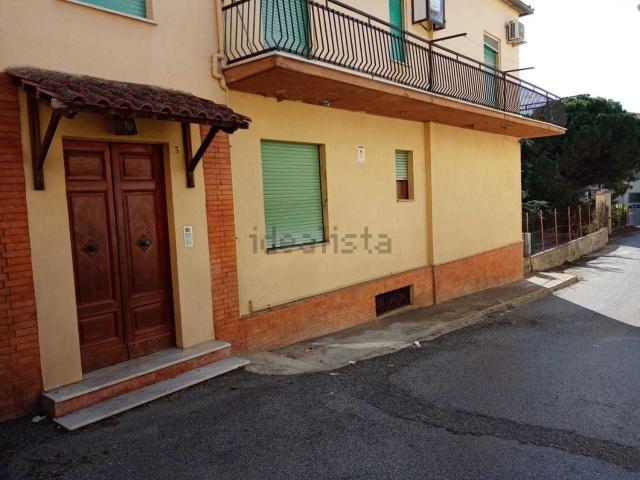 Case e ville in vendita di 341 m² in Via Vincenzo Forte, 3