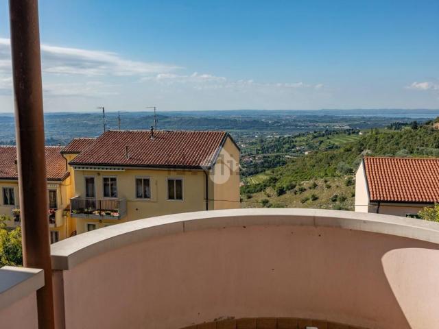 Case e ville in vendita di 341 m² in Piazza della Pieve, 2