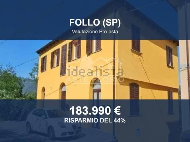Case e ville in vendita di 342 m² in Via Aldo Moro, 22