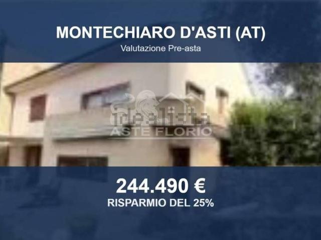 Case e ville in vendita di 343 m² in Via Mondo, 49