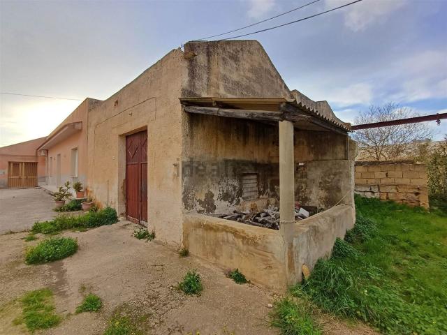 Case e ville in vendita di 343 m² in Contrada Pastorella